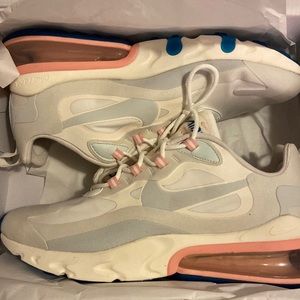 Air Max 270 React